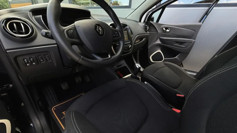 RENAULT Captur -
