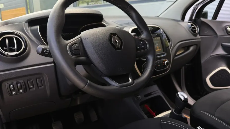 RENAULT Captur -