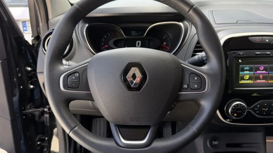RENAULT Captur -