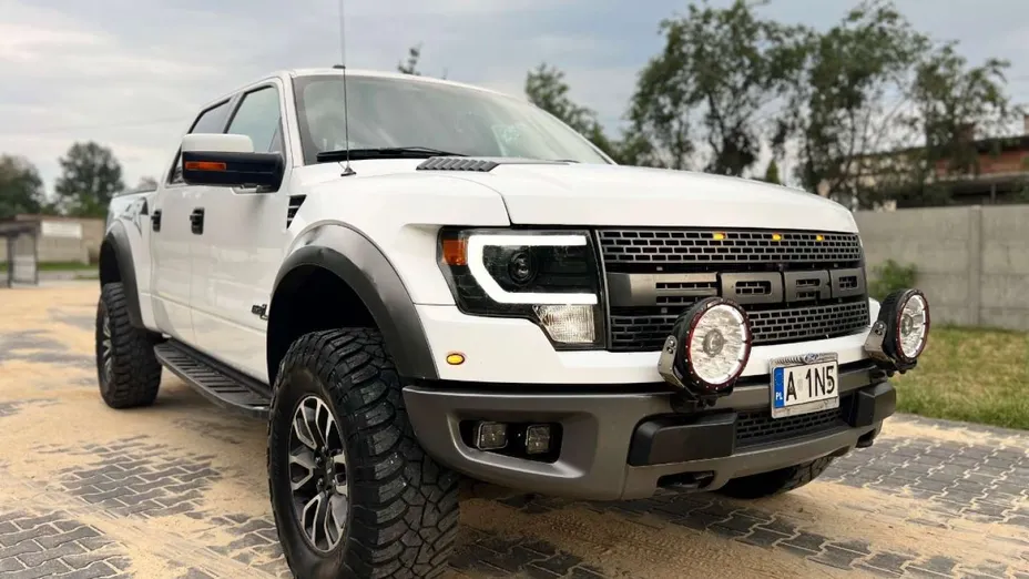 FORD F 150 -