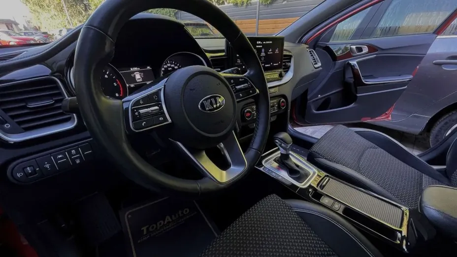 KIA XCeed -