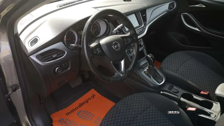 OPEL Astra -
