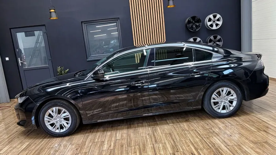 PEUGEOT 508 -