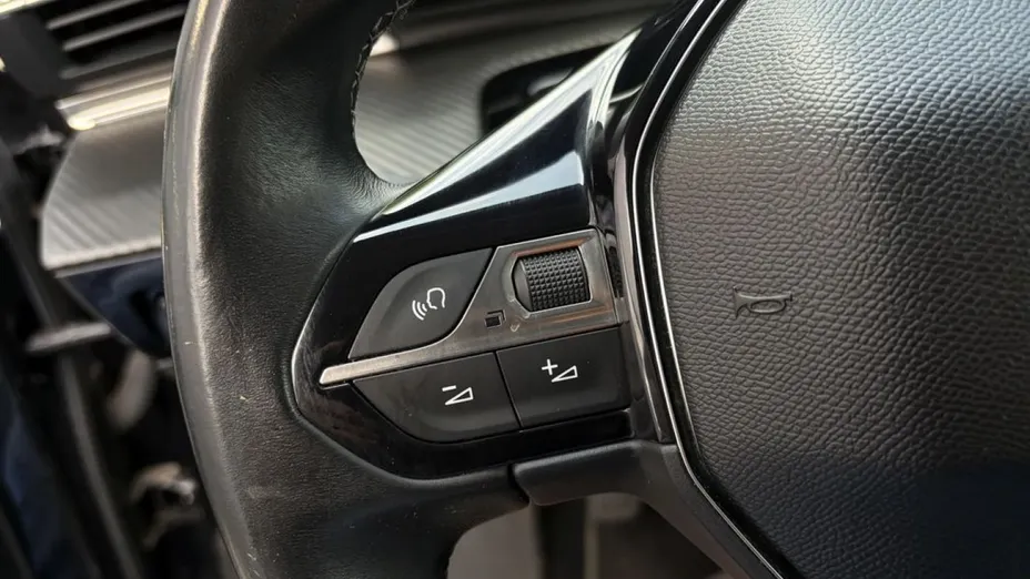 PEUGEOT 508 -