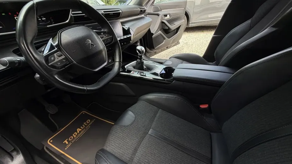 PEUGEOT 508 -