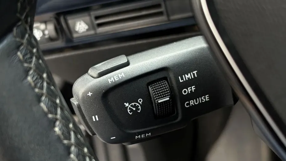 PEUGEOT 508 -