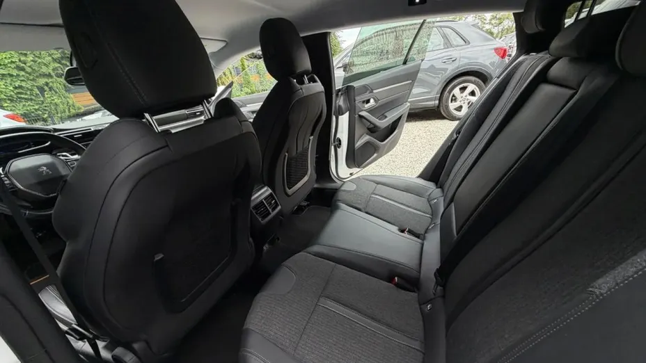 PEUGEOT 508 -