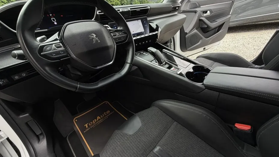 PEUGEOT 508 -