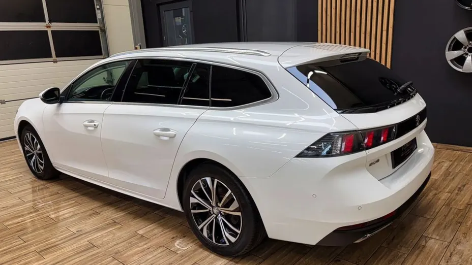 PEUGEOT 508 -