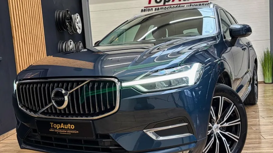 VOLVO XC60 -