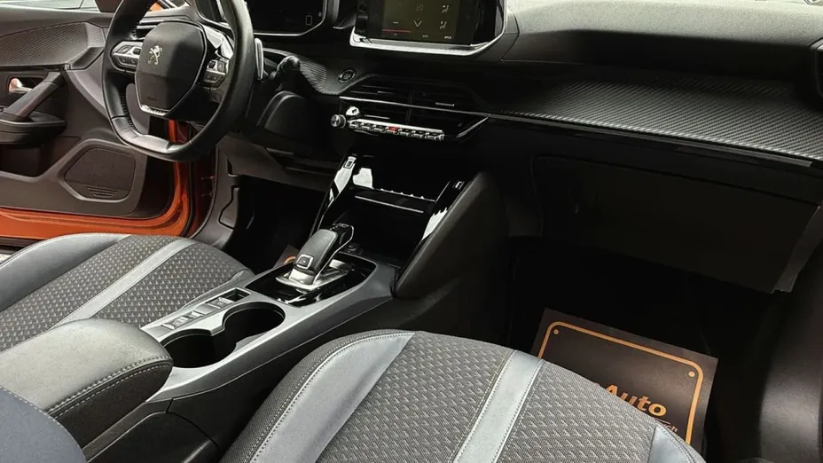 PEUGEOT 2008 -