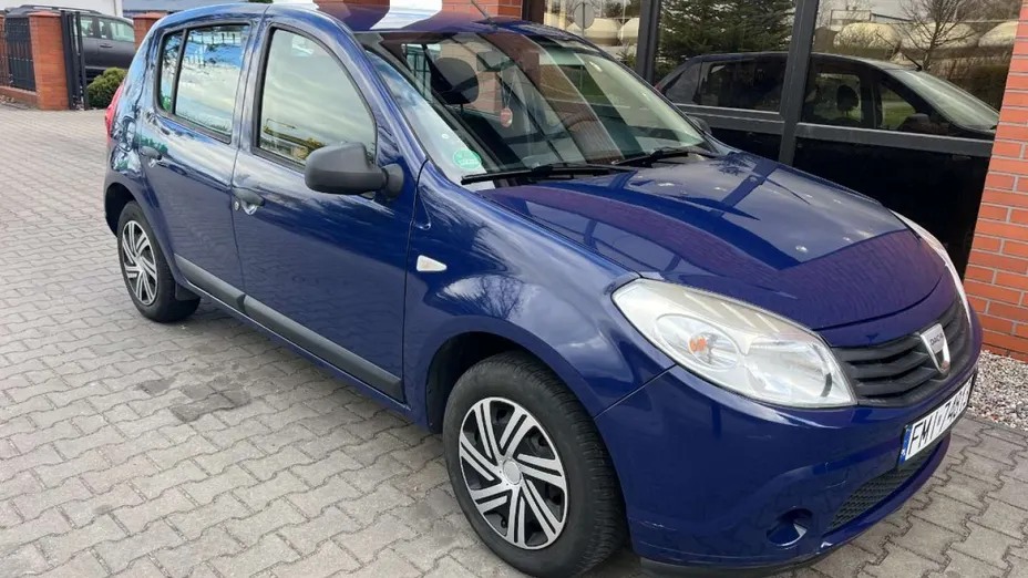 DACIA Sandero -