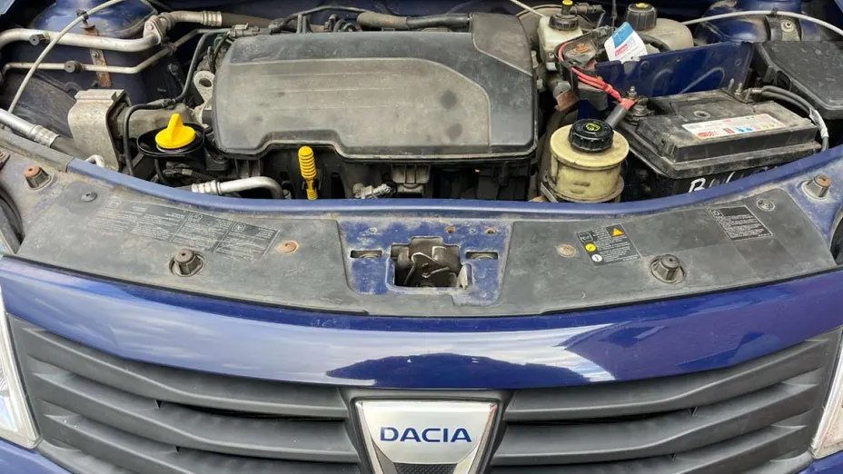 DACIA Sandero -
