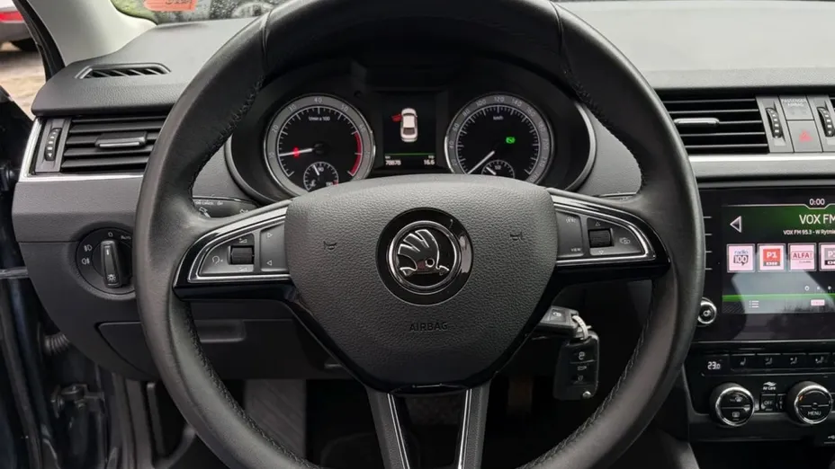 SKODA Octavia -