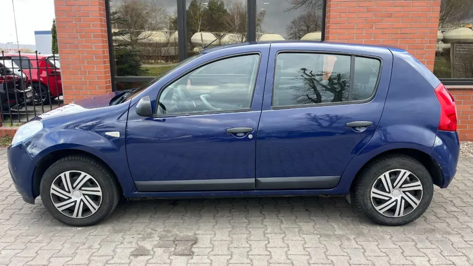 DACIA Sandero -
