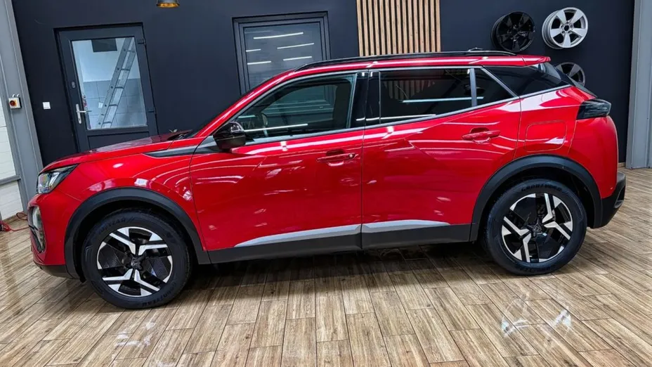PEUGEOT 2008 -