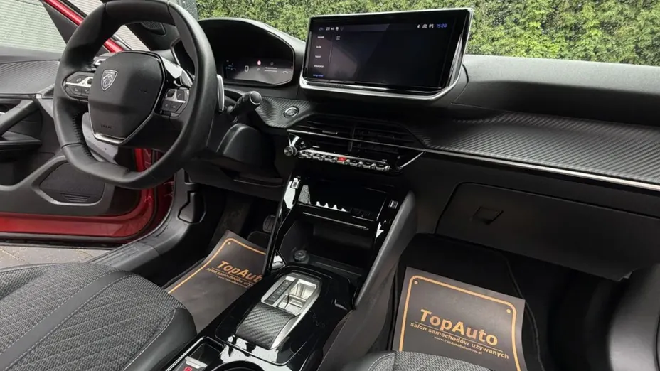 PEUGEOT 2008 -