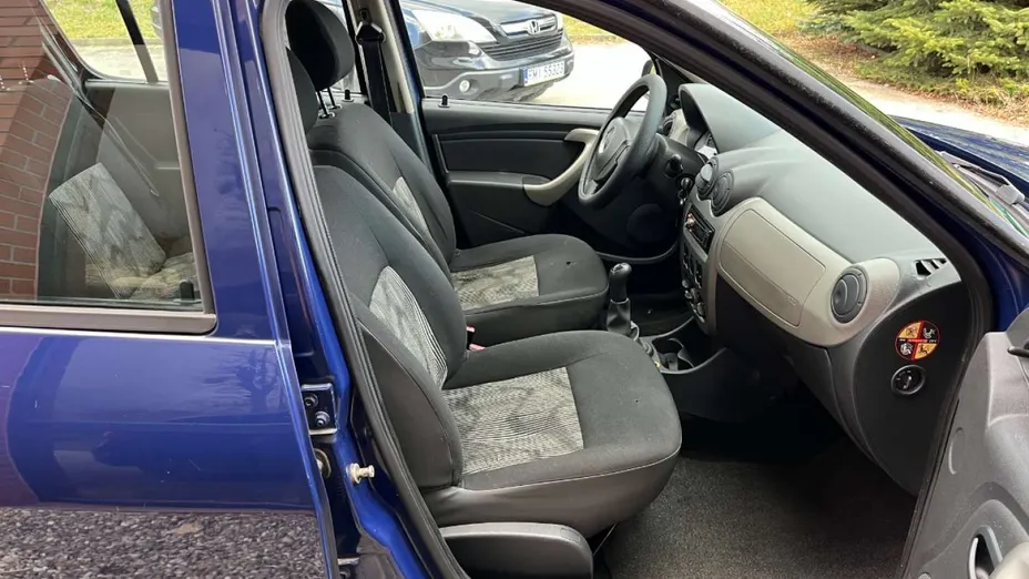 DACIA Sandero -