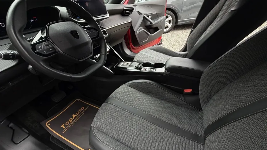 PEUGEOT 2008 -