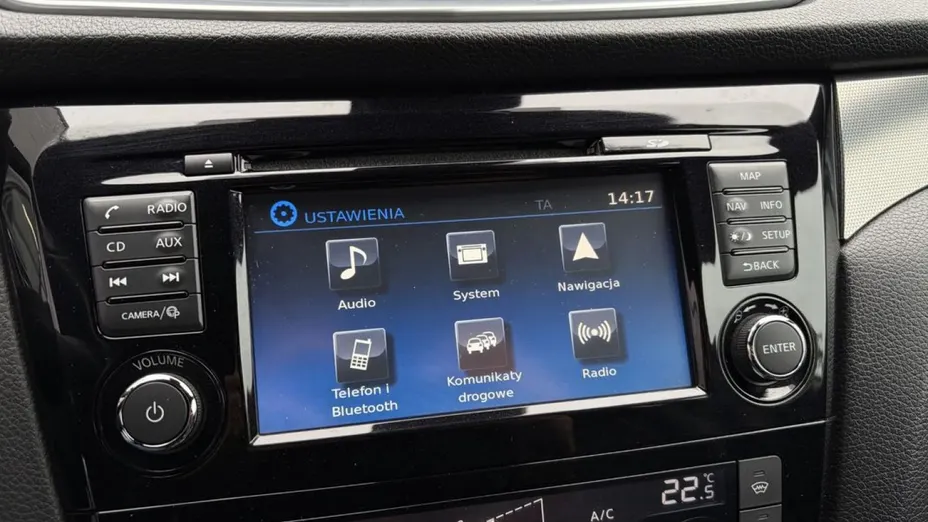 NISSAN Qashqai -