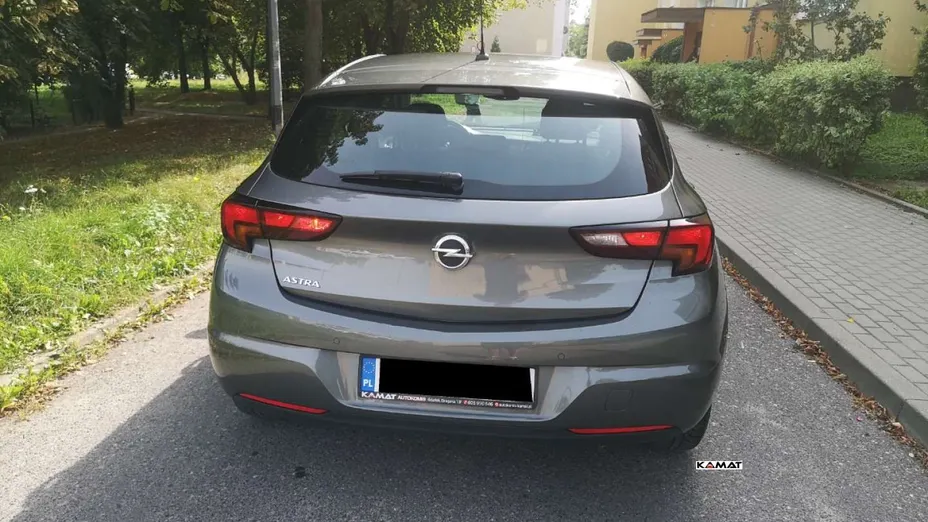 OPEL Astra -