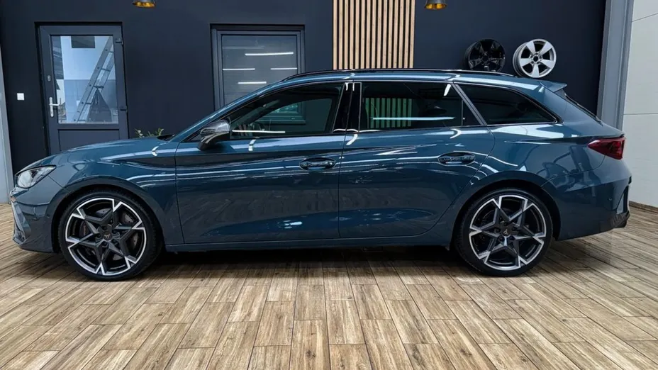 CUPRA Leon -