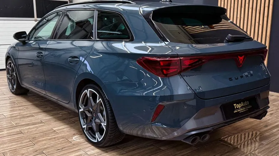 CUPRA Leon -