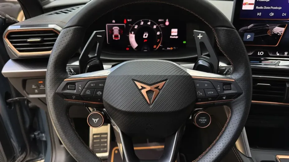 CUPRA Leon -