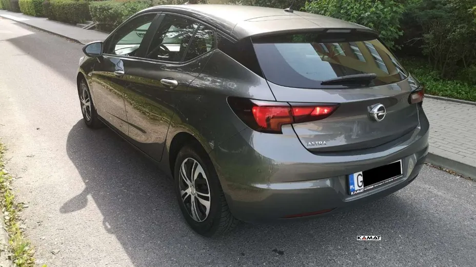 OPEL Astra -