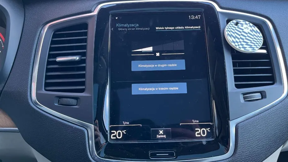VOLVO XC90 -