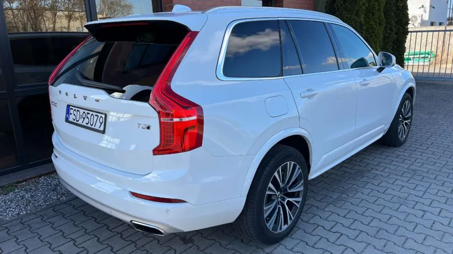 VOLVO XC90 -