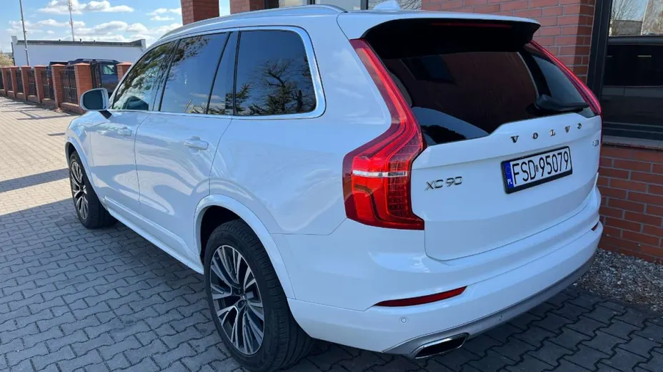 VOLVO XC90 -