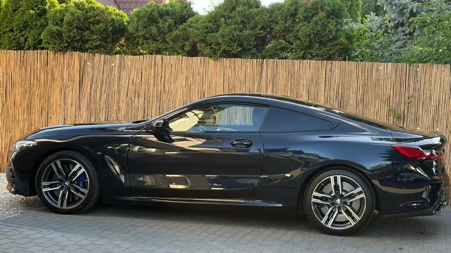 BMW Seria 8 -
