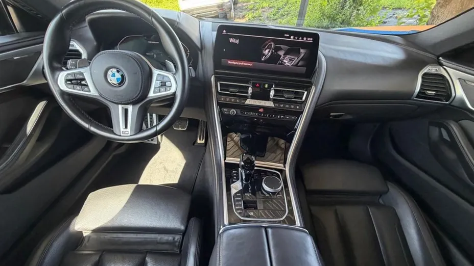 BMW Seria 8 -