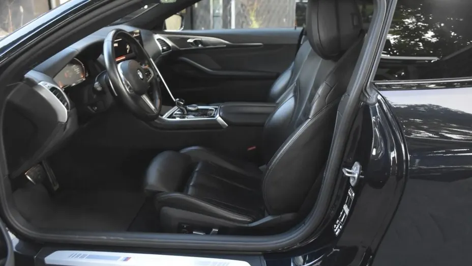 BMW Seria 8 -