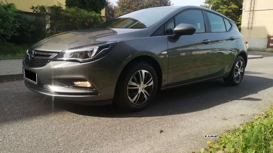 OPEL Astra -
