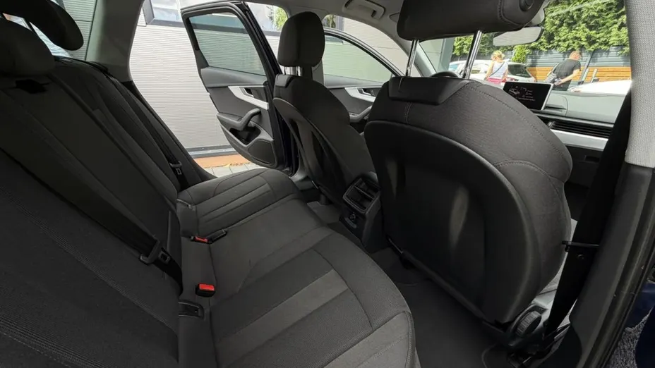 AUDI A4 Avant -