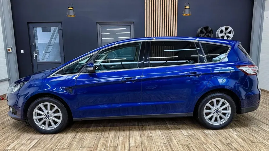 FORD S-MAX -
