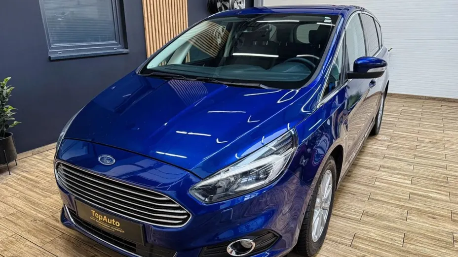 FORD S-MAX -