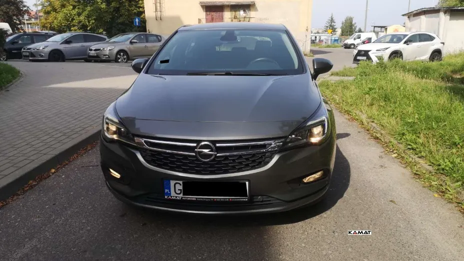 OPEL Astra -