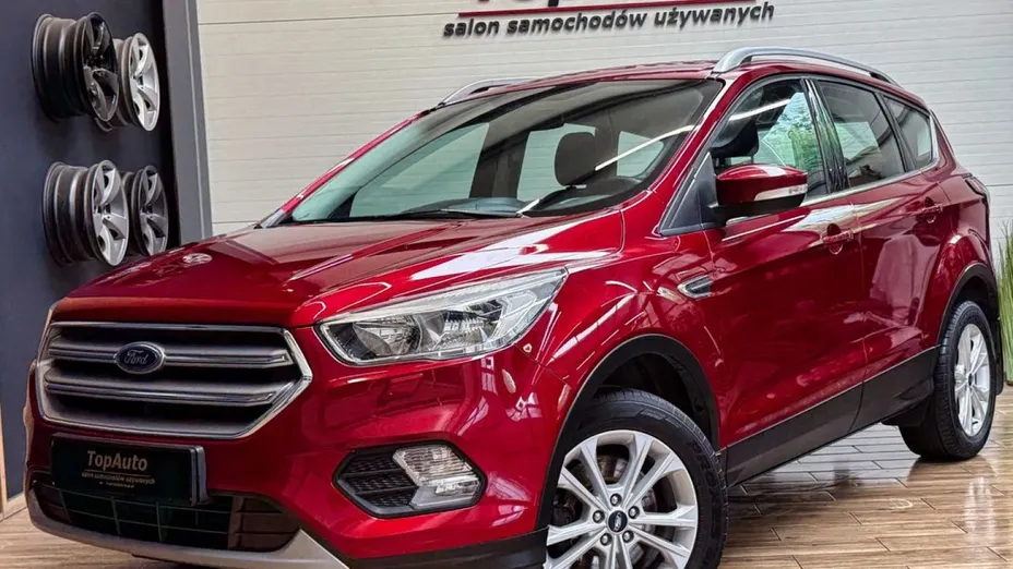 FORD Kuga -