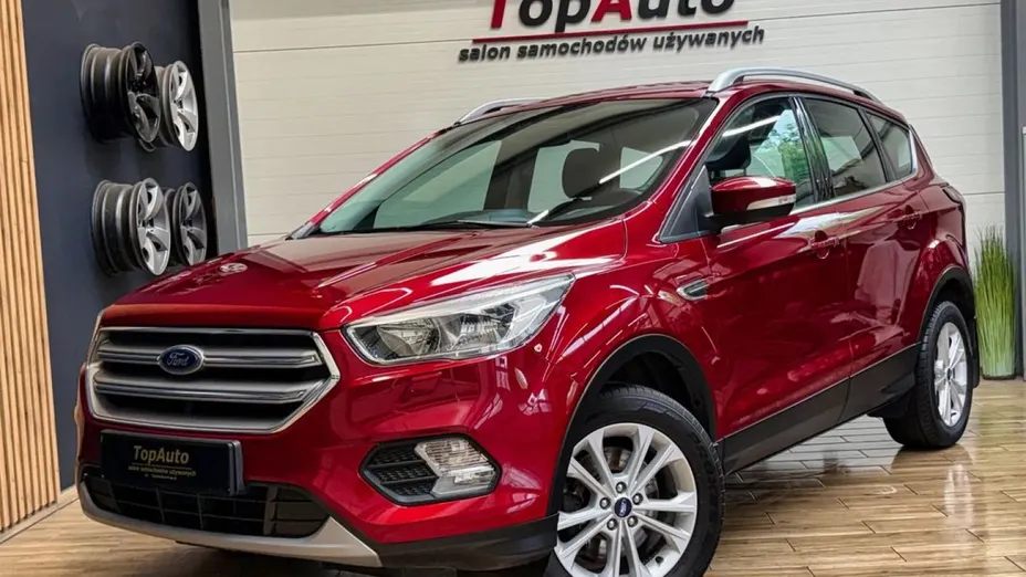 FORD Kuga -