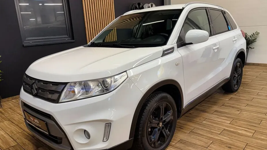 SUZUKI Vitara -