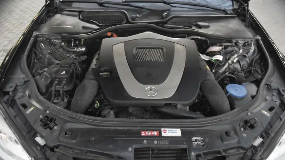 MERCEDES-BENZ S Klasa -