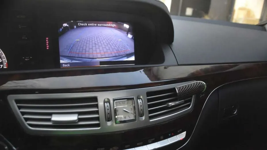 MERCEDES-BENZ S Klasa -