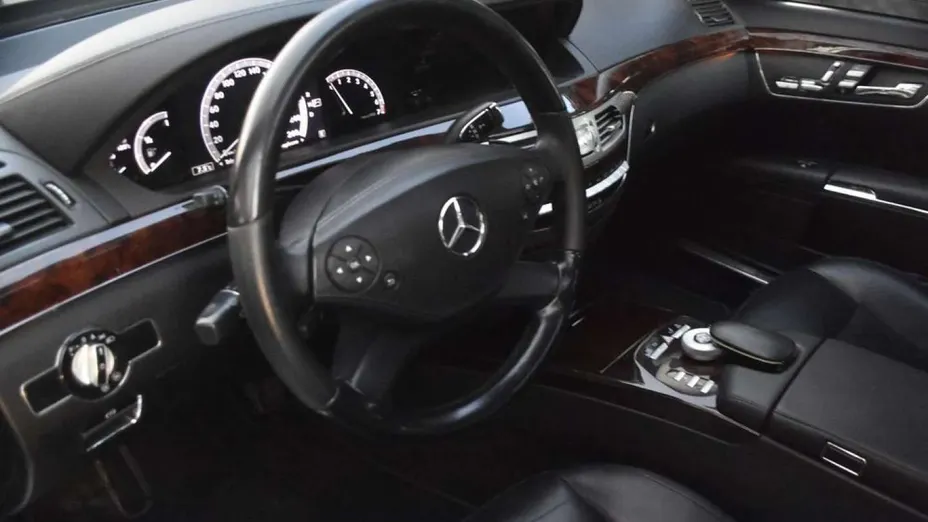 MERCEDES-BENZ S Klasa -