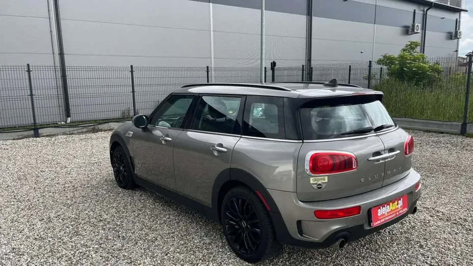 MINI [BMW] Clubman -