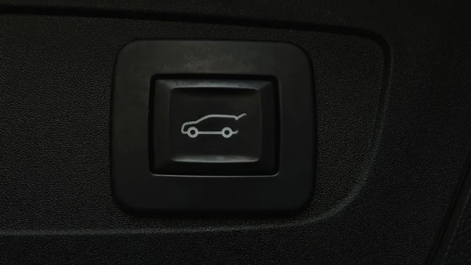 OPEL Insignia -
