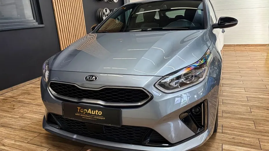 KIA ProCeed -