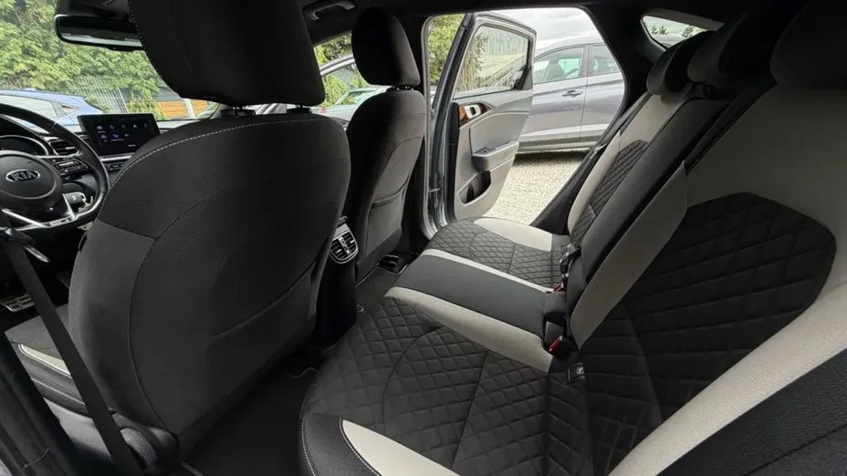 KIA ProCeed -